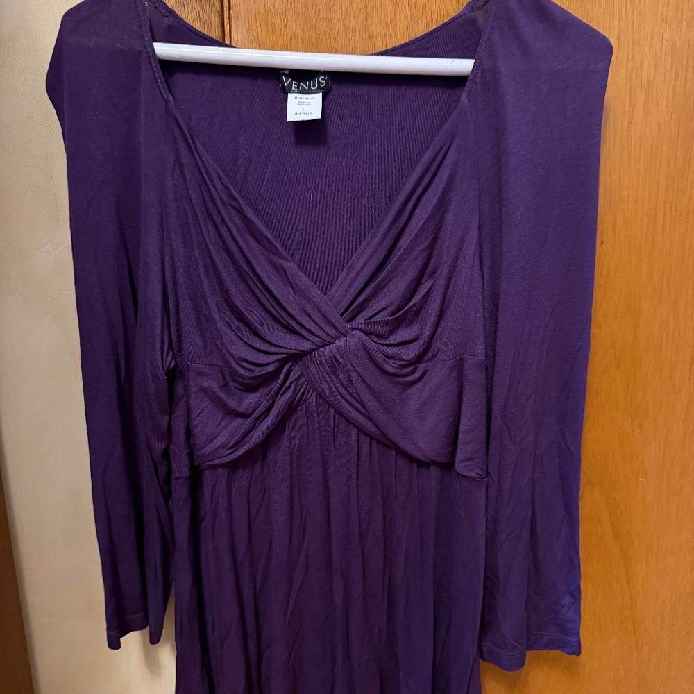 Purple Venus top with knot-front - size Large